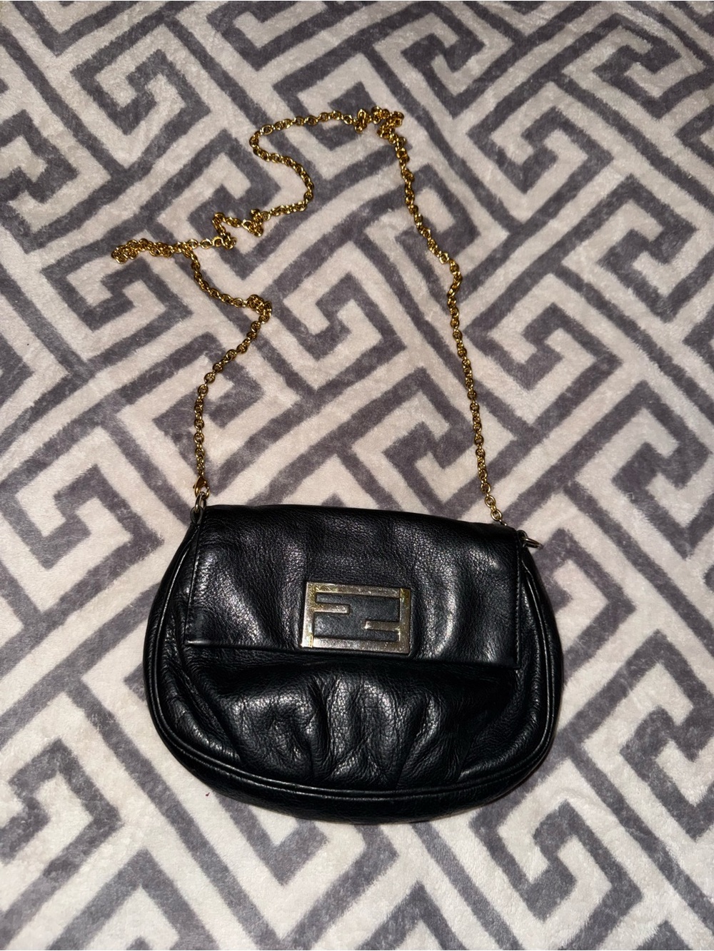 Authentic Black Fendi Fendista Leather Pouchette Crossbody Shoulder Bag